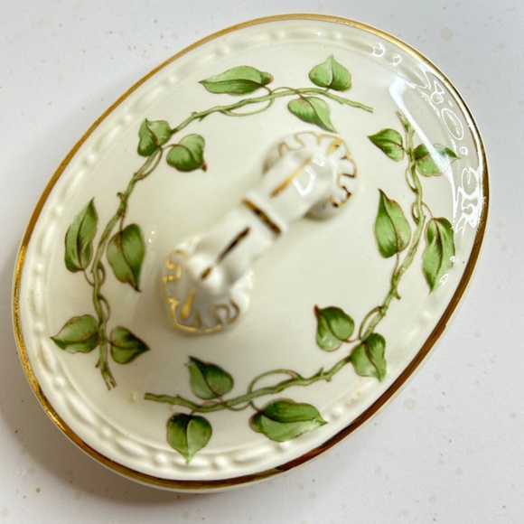 Homer Laughlin Georgian Eggshell Cotillion Magnolia Pattern Sugar Bowl and Lid - Picture 5 of 14